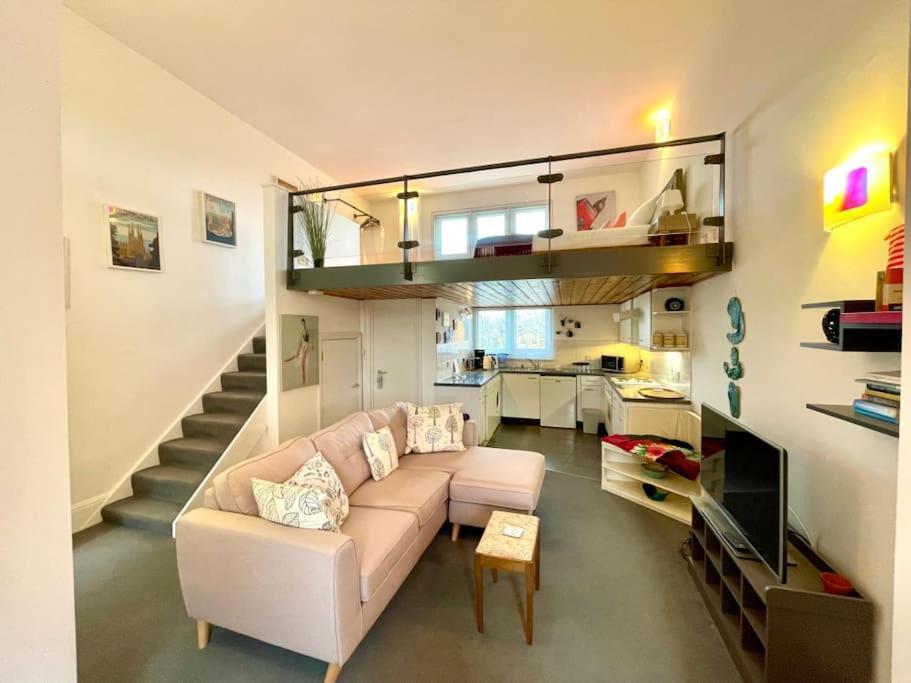 Appartement High-ceiling Flat With Rooftop & Skyline View