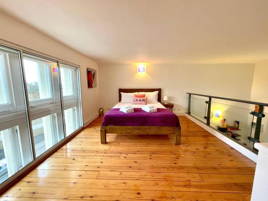 High-ceiling Flat With Rooftop & Skyline View Londres